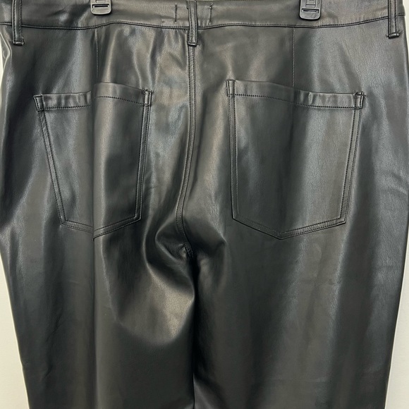 Pistola Tammy Black Faux Leather Straight Ankle Pant High Rise Women’s 20W NWT - Picture 5 of 13